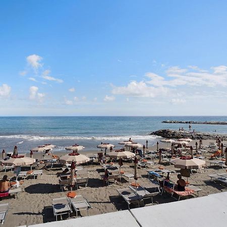 Casa Di Ali Lägenhet Imperia Exteriör bild