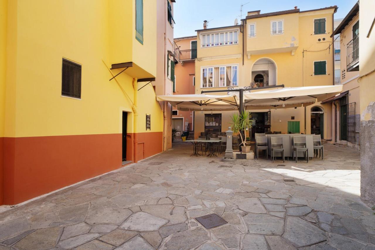 Casa Di Ali Lägenhet Imperia Exteriör bild